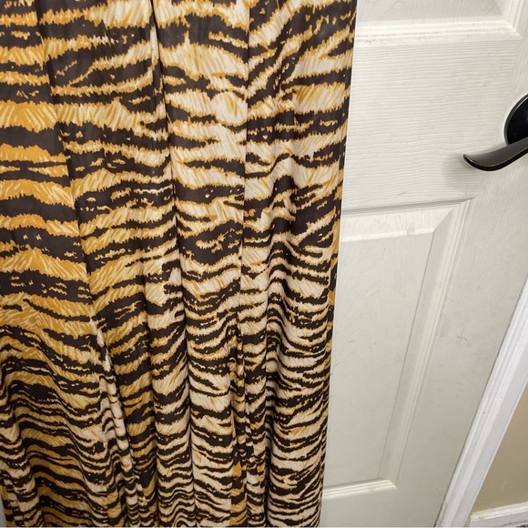 RONNY KOBO
Uzina Mesh Animal Print Round Neck Sleeveless Maxi A-Line Dress Sz M - Picture 7 of 14